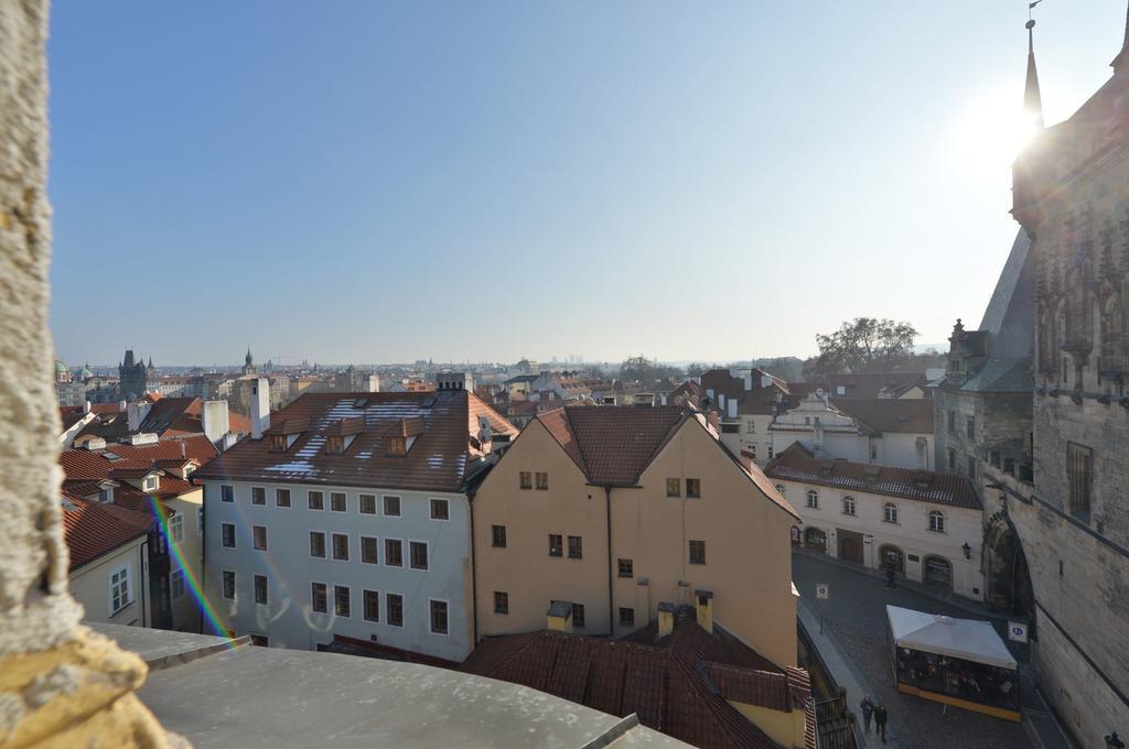 Amazing Charles Bridge Apartment 프라하 외부 사진