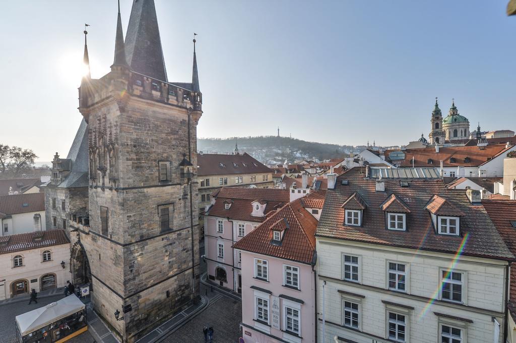 Amazing Charles Bridge Apartment 프라하 외부 사진